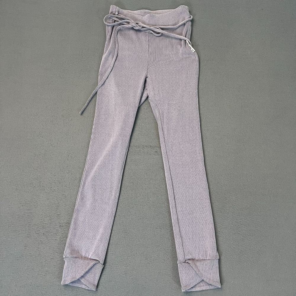 Gymshark Womens Size Medium Leggings Belted Ribbed‎ Knit Tulip Hem Purple Lounge